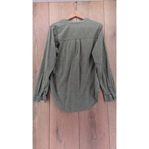 L.L.Bean Organic Cotton Textured Leaf-Print Button Front Top – Women's M